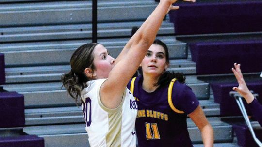 Amateis helps Bridgeport girls beat Hay Springs