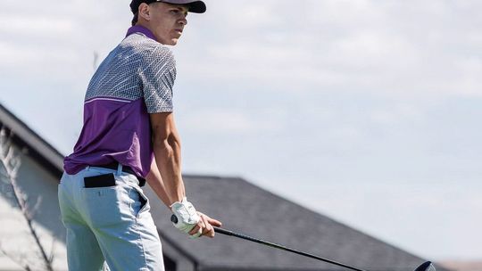 Watts qualifies for state golf