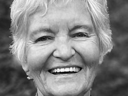 Beverley Jean Zwiebel, 76