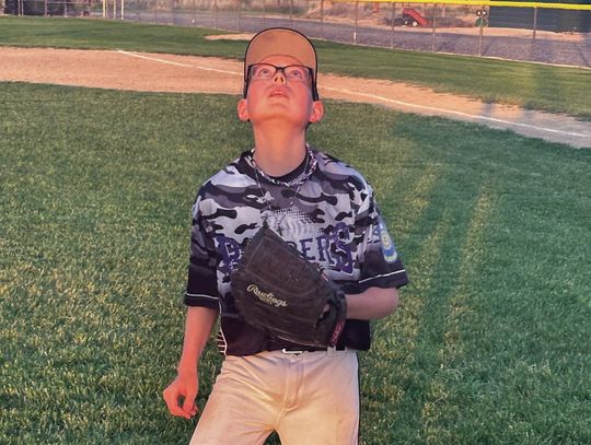 Bombers prep team star ts season 3-0