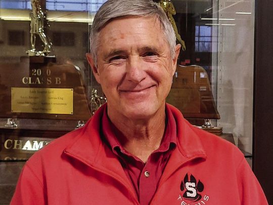 Bridgeport man earns coaching award