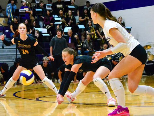 Bridgeport sweeps Mustangs, falls to Class B Gering