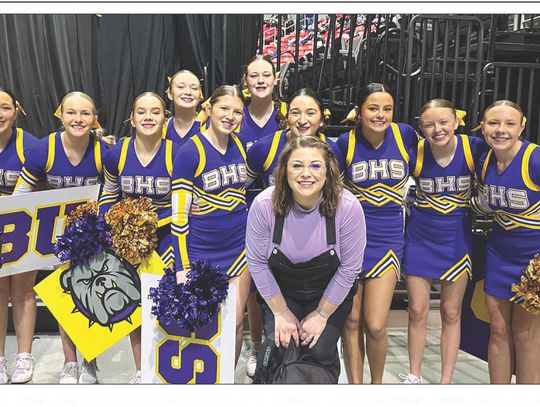 Bulldog cheerleaders earn 7th at state championships