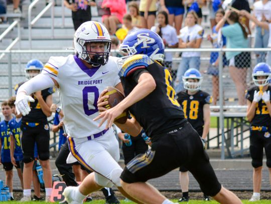 Bulldogs suffer first loss of season at St. Paul