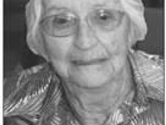 Donna Marie Amateis, 94