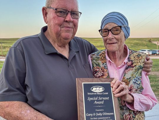Gary and Judy Oltmann were recently recognized at the annual Sullivan Hills Dinner for their years of service and contributions to the organization