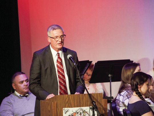 Hadden gives keynote at Bridgeport’s Veterans Day program