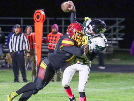 Leyton 59, Creek Valley 12