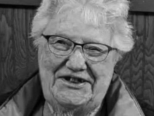 Lois LaRaine (Carson) Hampton, 90