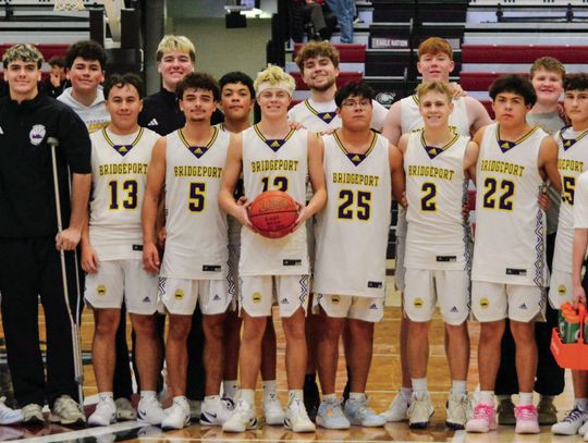 Schluterbusch, Nein hit milestones as Bulldogs finish second in tourney