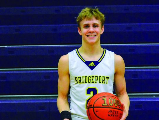 Watts reaches milestone as Bulldog basketball teams pile up more wins