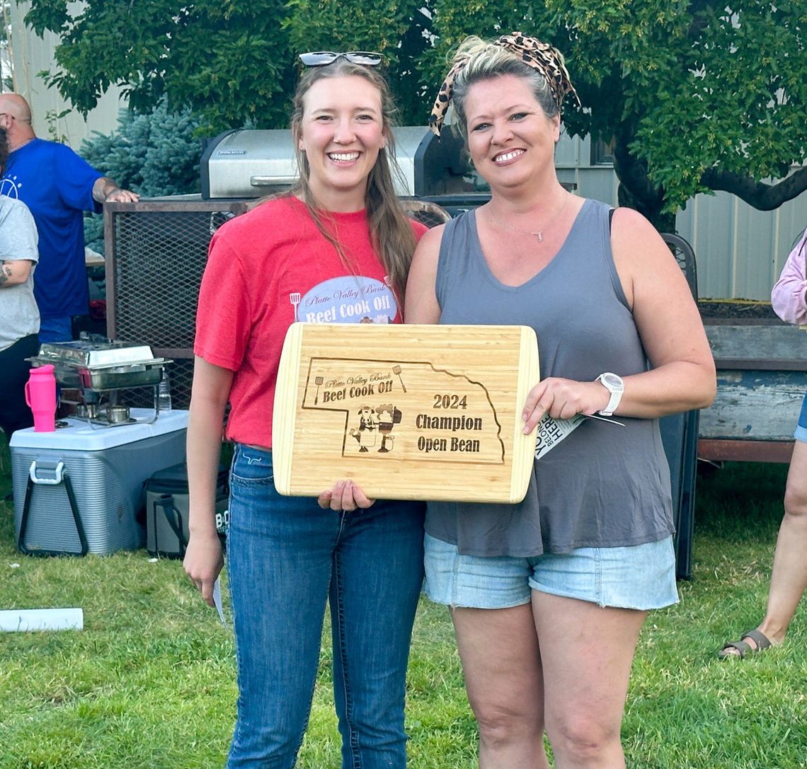 Barbie Q Crew wins Platte Valley Beef Cookoff during Camp Clarke Days