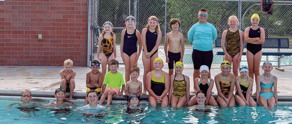 Bridgeport Beez make big waves at Torrington Bridgeport Beez make big waves at Torrington