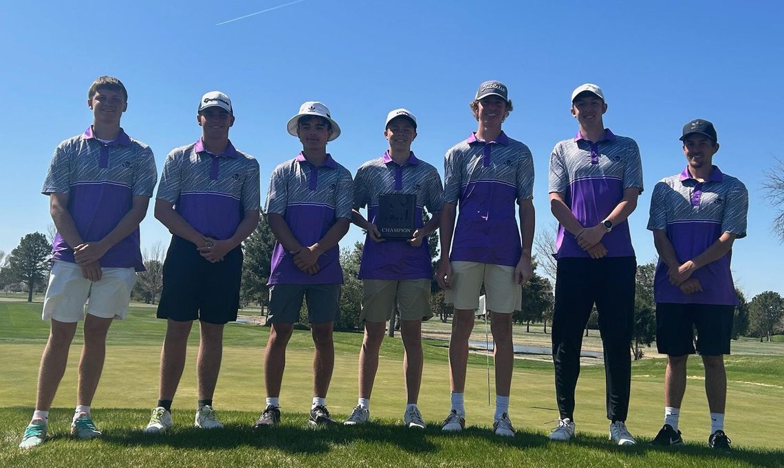 Bulldog golfers enjoy success in conference tournaments