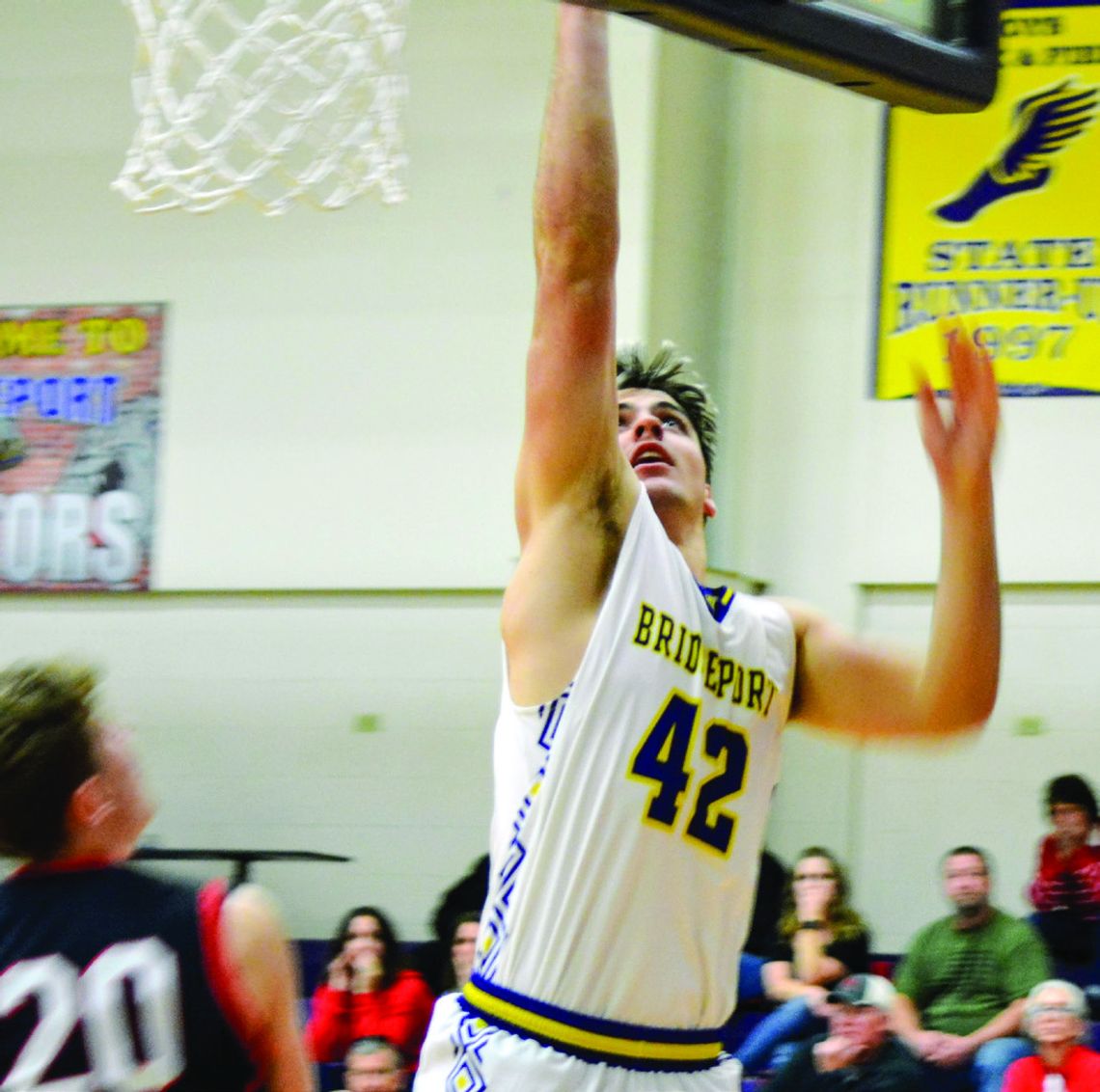 Bulldogs open season with wins on the hardwood