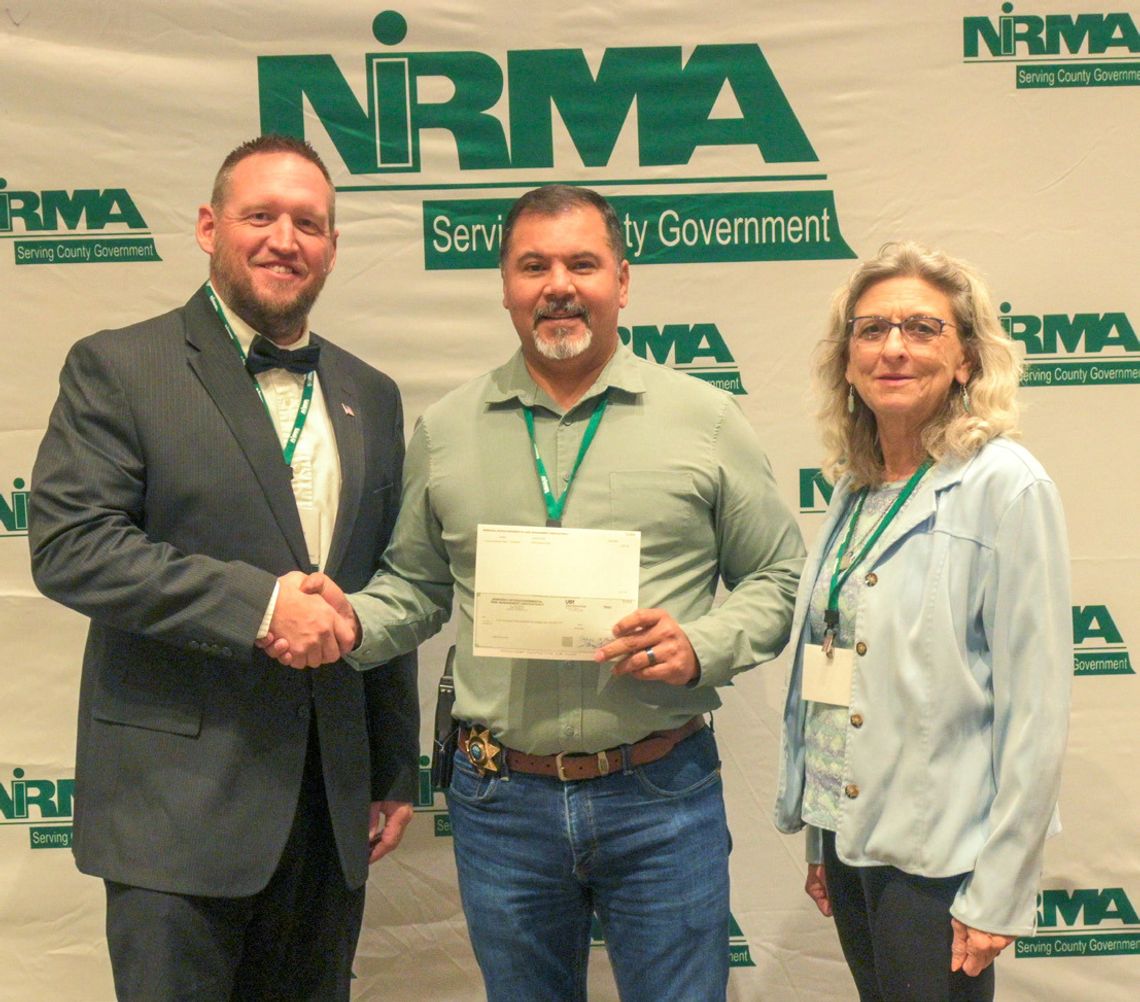 Morrill County receives dividend check Morrill County receives dividend check